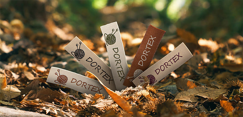 One design - one price. Simply order your label in a color set