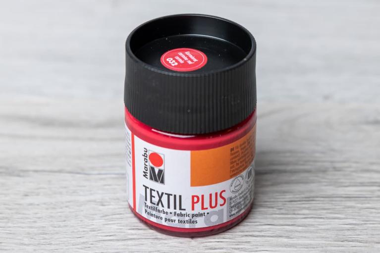 Marabu Textil Plus 50 ml  (carmine-red) - Item no. 2511