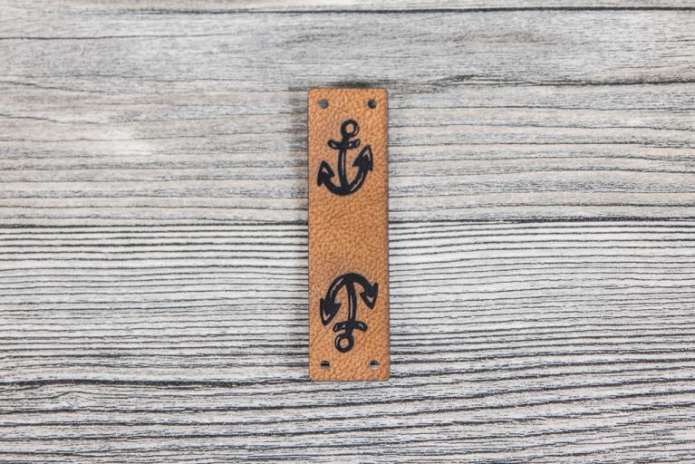 10 'Anchor' artificial leather labels - Item number 8103