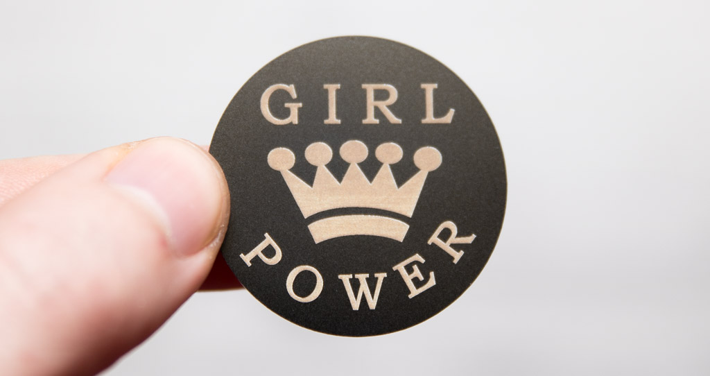 Metal plate \"Girl Power\", titanium black